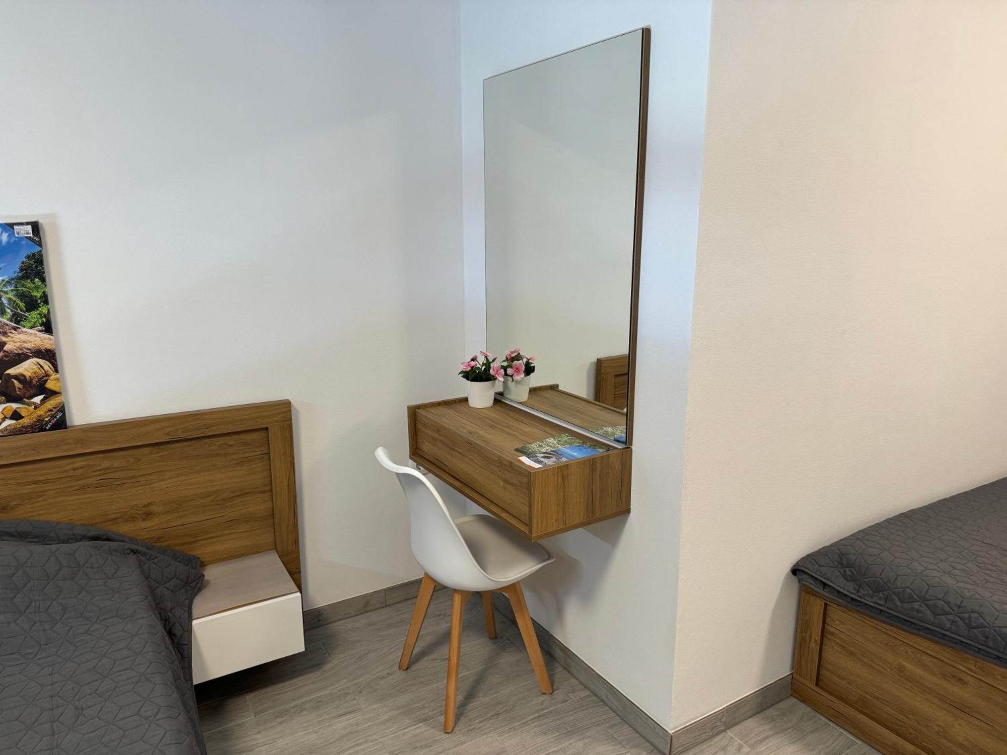 Adla Apartmani Ulcinj Exterior foto